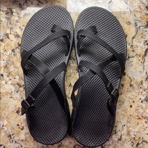 Chacos Women’s Size 10 excellent condition